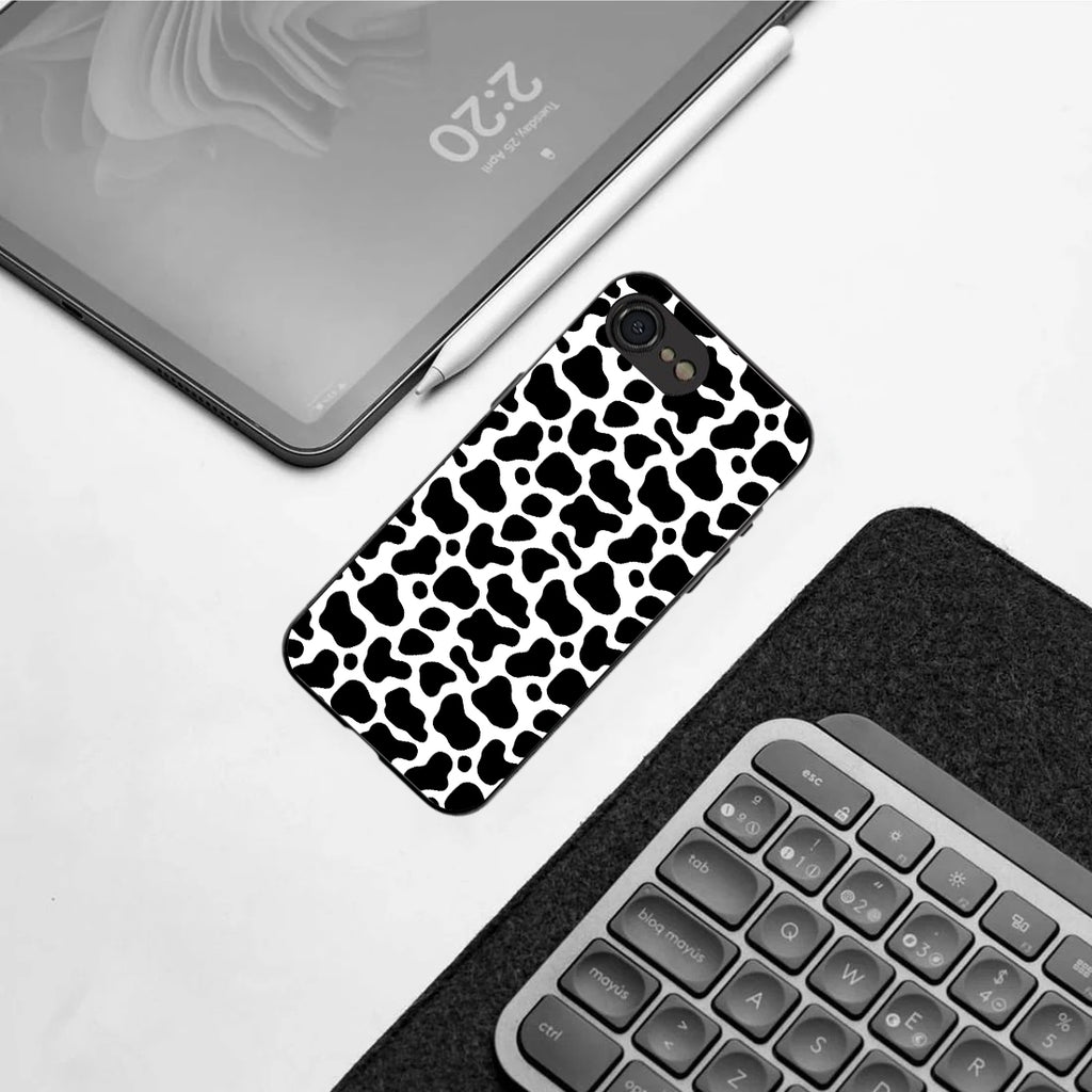 Cow Fur pattern phone case for iphone 16E | Glass case